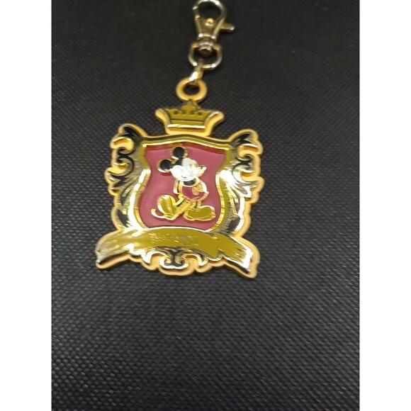 Walt Disney 2007 Trading Luggage Keychain - Picture 4 of 9